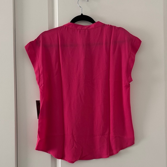Vince Camuto Fuchsia Lace-Up Blouse Size Small – NWT Bright Pink Top - Picture 5 of 6
